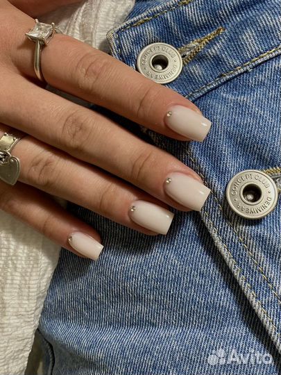 Маникюр/педикюр