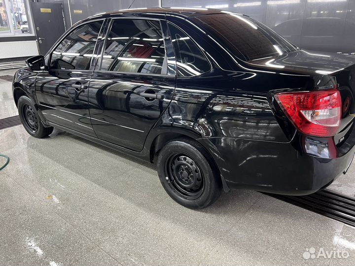 LADA Granta 1.6 МТ, 2014, 121 000 км