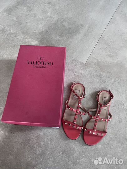 Сандалии valentino оригинал