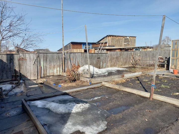 Дом 48,5 м² на участке 23,8 сот.