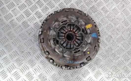 Маховик демпферный дизельный toyota corolla verso