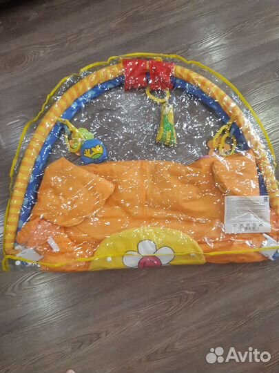 Детский развивающий коврик