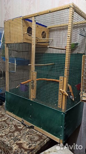 Большие вольеры, клетки для птиц