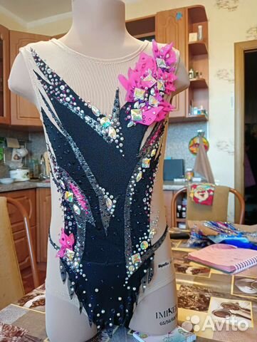 Купальник для художественной гимнастики