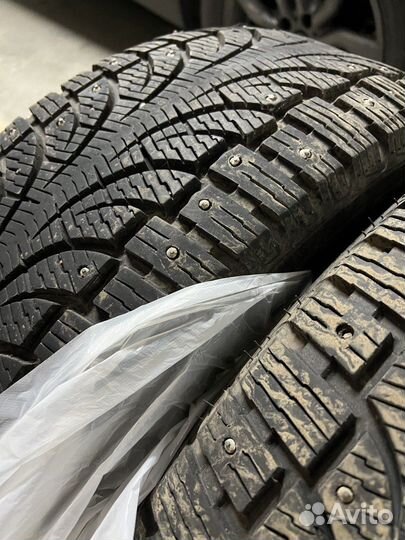 Pirelli P Zero Winter 245/50 R18