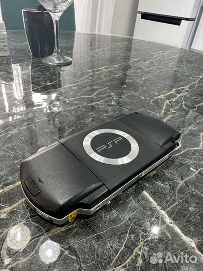 PSP кастомная (ips экран + 2x батарея)