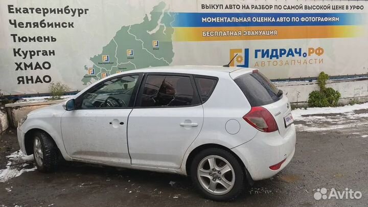 Обшивка стойки передней левой Kia Ceed (ED) 858101H000ED