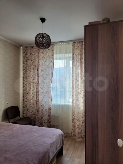 4-к. квартира, 79 м², 4/10 эт.