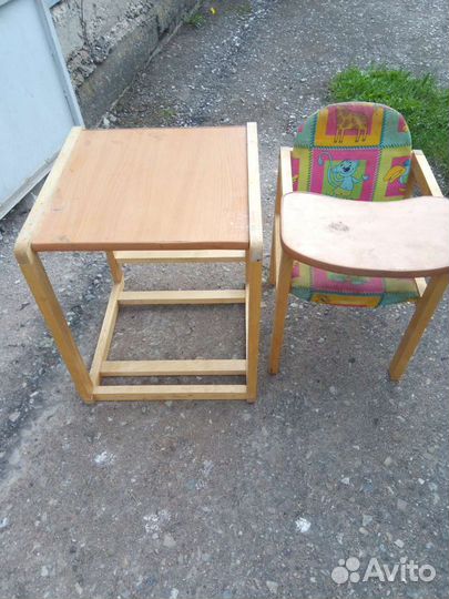 Детский стол+табурет