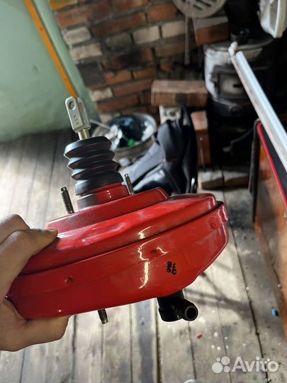 Вакуумный усилитель тормозов приора