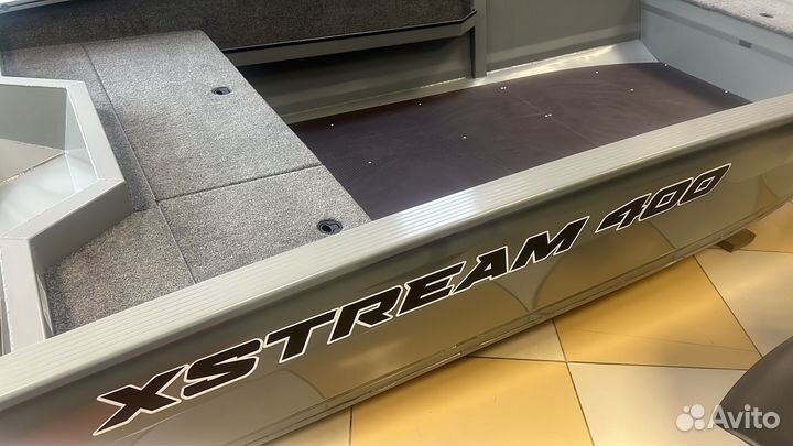 Лодка Xstrem 400