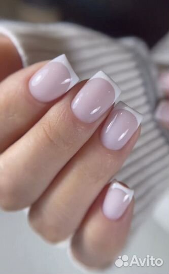 Маникюр, педикюр, наращивание ногтей