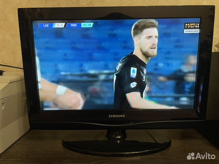 Телевизор samsung