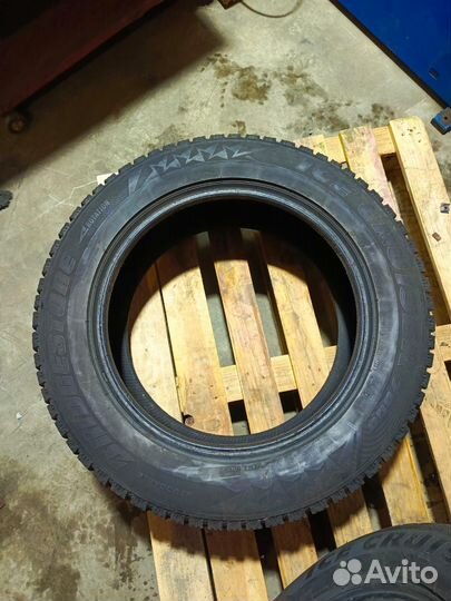 Bridgestone Ice Cruiser 5000 235/60 R18