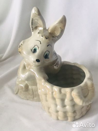 «Заяц с корзиной» Фарфор.СССР
