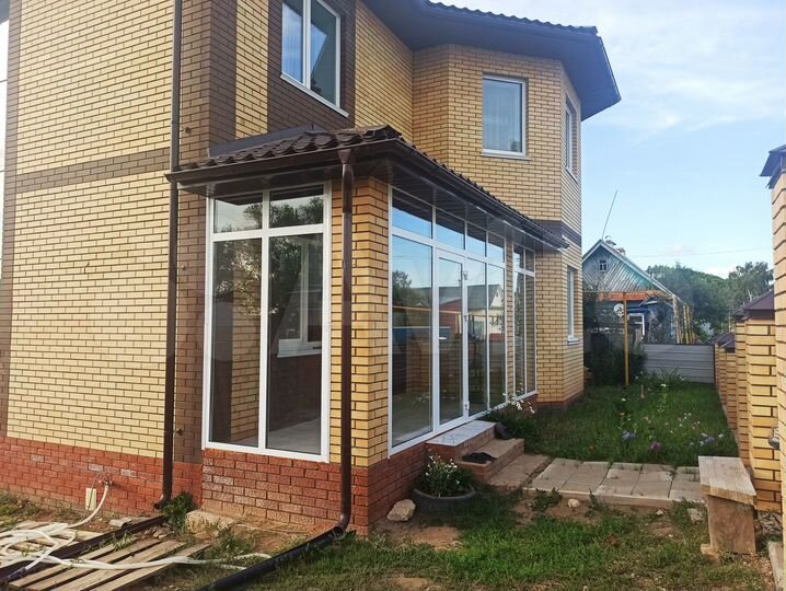 Дом 162 м² на участке 6,32 га