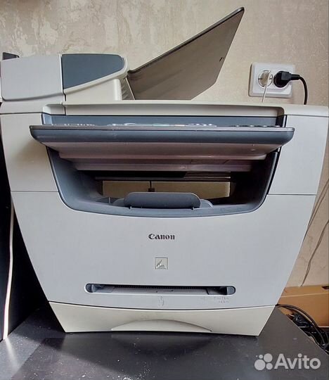 Принтер Canon LaserBase MF5750