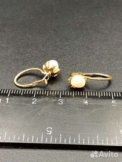 Золотые серьги 585