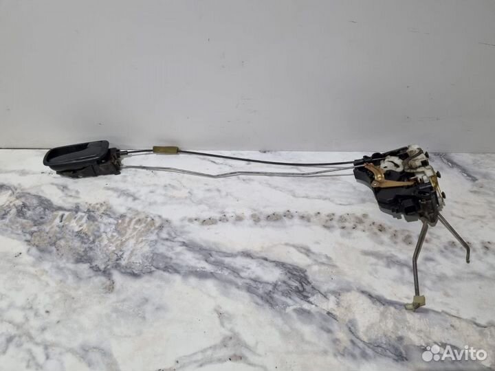 Замок двери lancer 9 ручка салона лансер 9