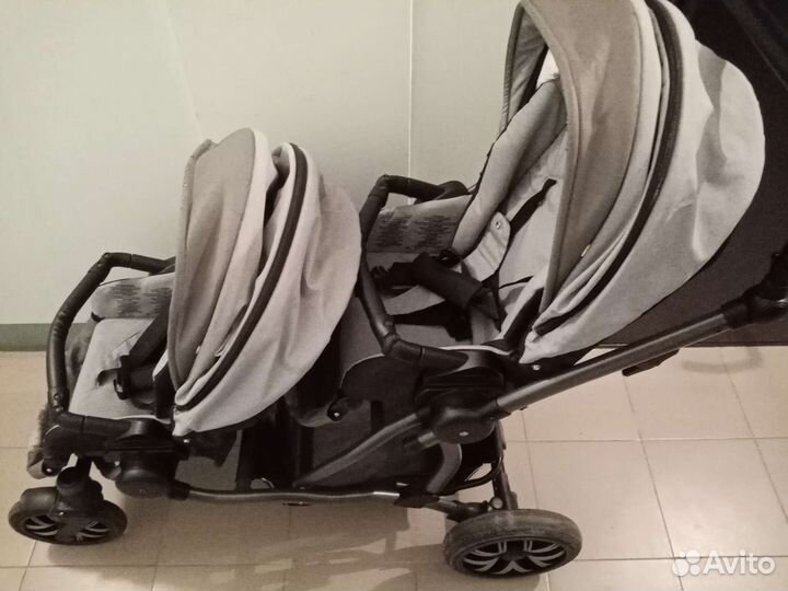 Прогулочная коляска для двойни valco baby snap duo