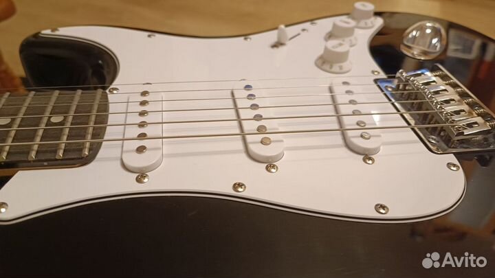 Электро гитара fender squier с комбиком