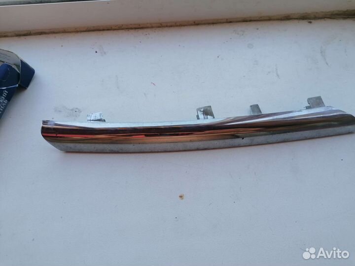 Молдинг решётки нисан альмера н16 рестайл. левый