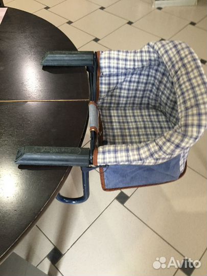 Стульчик для кормления подвесной. Удобно