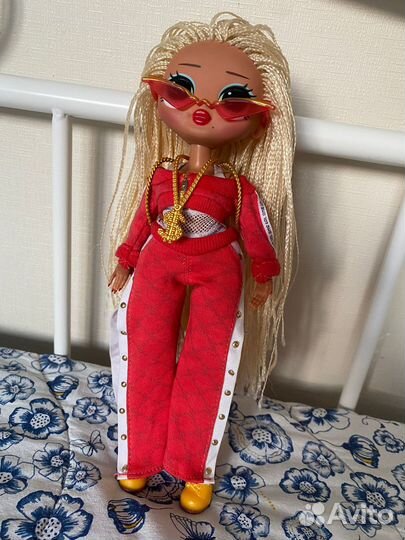 Кукла lol omg swag