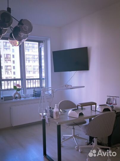 Маникюр,наращивание ногтей,педикюр ЖК Чистое небо