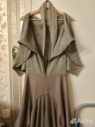 Шерстяное платье 44-48р