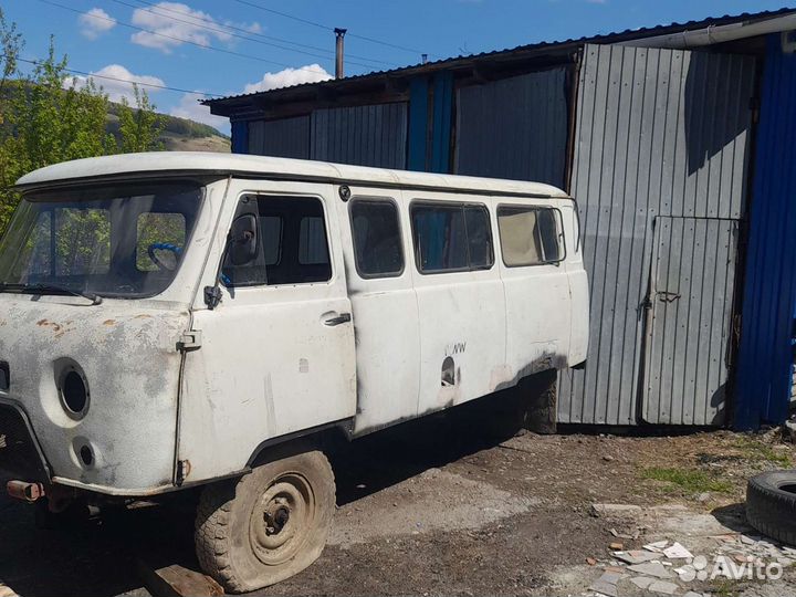 УАЗ 39094, 2000 в разборе