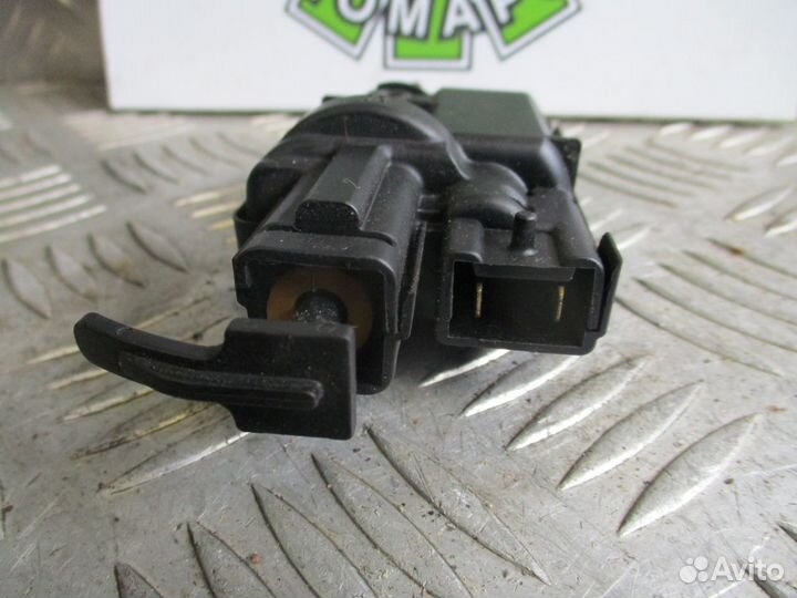 Активатор лючка бензобака Renault Laguna 2 2006