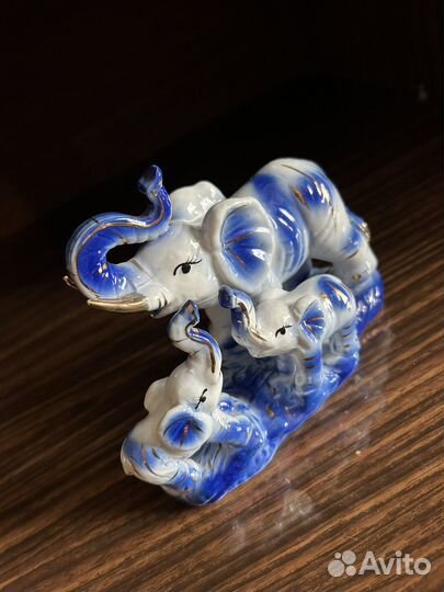 Фарфоровые фигурки