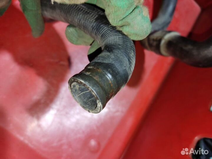 Шланг на радиатор Audi A4 B5 седан 1.8I ADR 1996