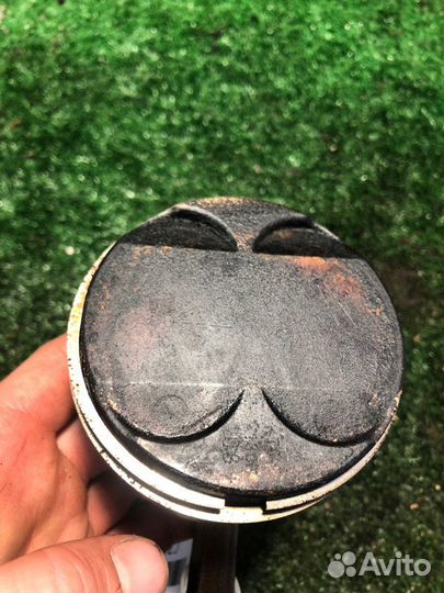 Поршень с шатуном Bmw 3-Series E90 N46B20BD