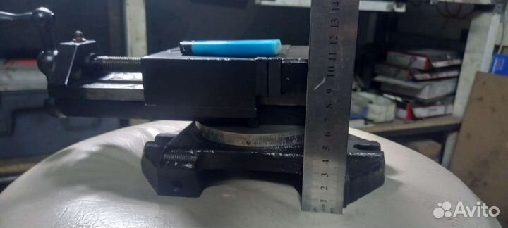 Тиски станочные поворотные