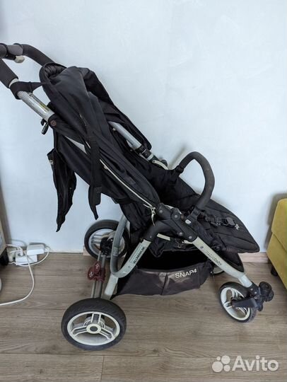 Прогулочная коляска valco baby snap 4