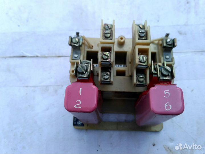 Контактор герксиконовый