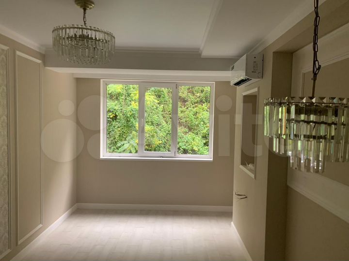 1-к. квартира, 42 м², 3/3 эт.