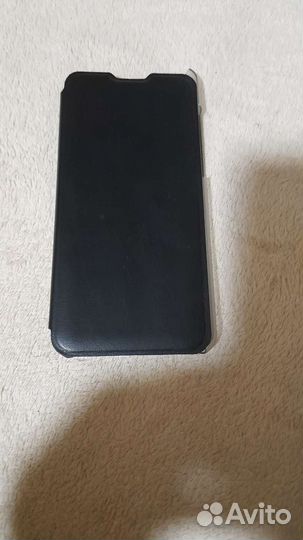 Чехлы для телефонов