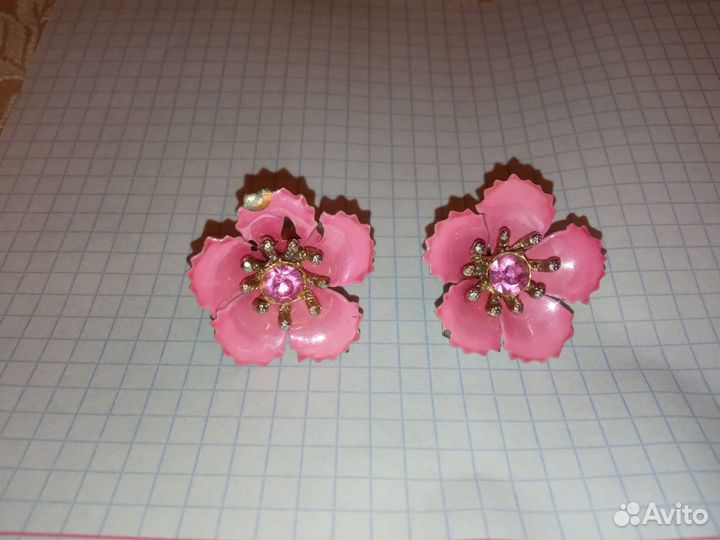 Клипсы американский винтаж бижутерия