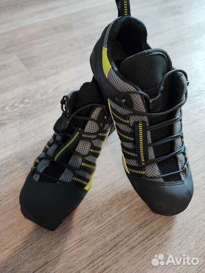 Лыжероллерные ботинки