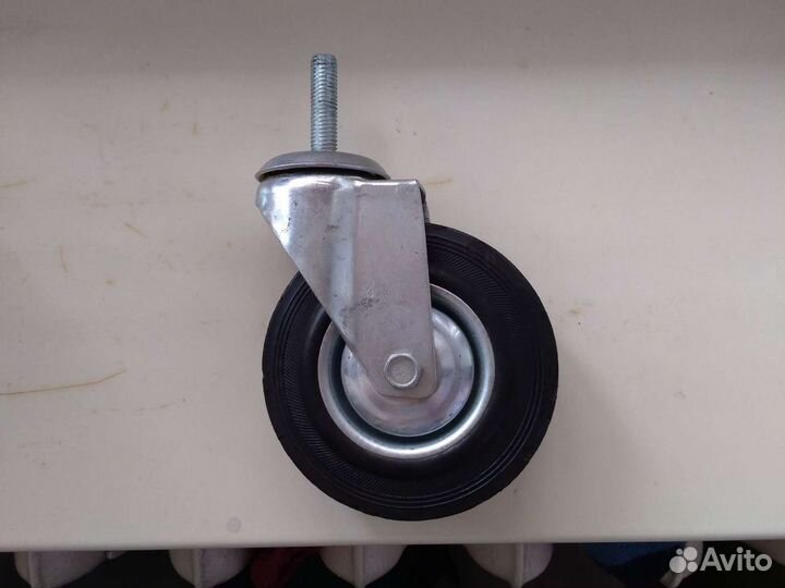 Колесо поворотное для тележки