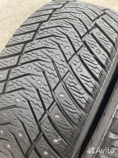 Yokohama Ice Guard IG65 215/55 R17