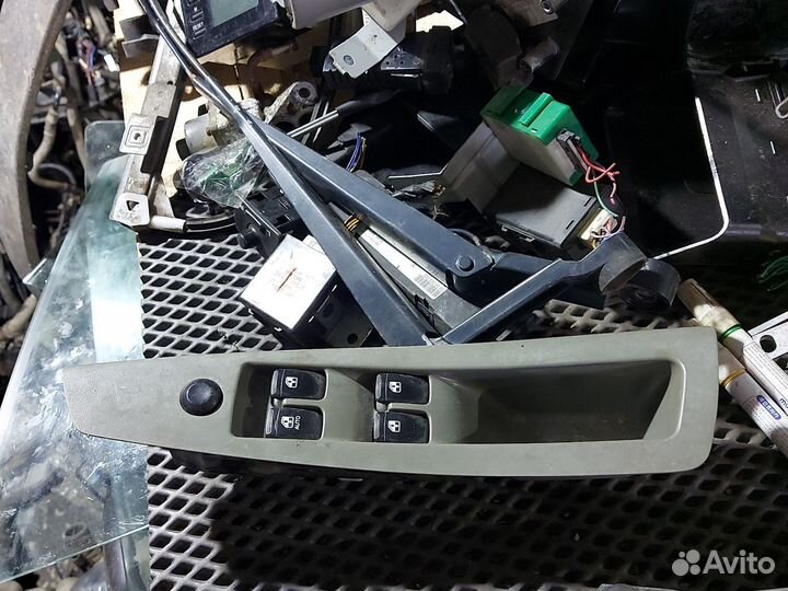 Блок управления стеклоподъемниками Lacetti