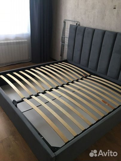 Кровать Twisti 200х200