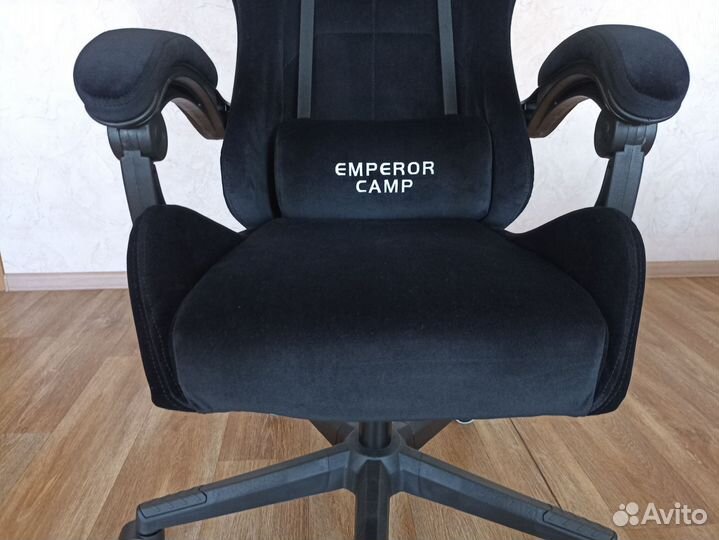 Компьютерное игровое кресло велюр новое