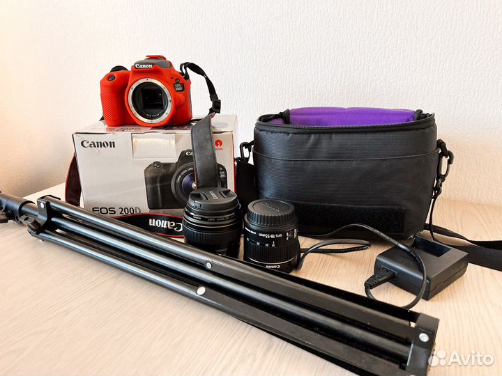 Canon EOS 200D kit EF-S 18-55mm + объектив