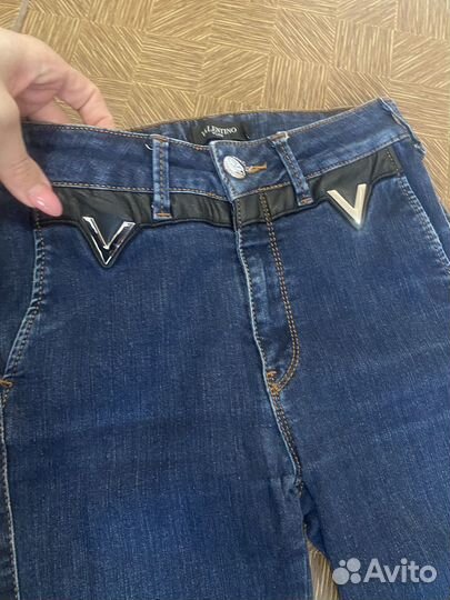 Джинсы оригинал Valentino