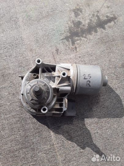 Моторчик стеклоочистителя Ford Focus 3